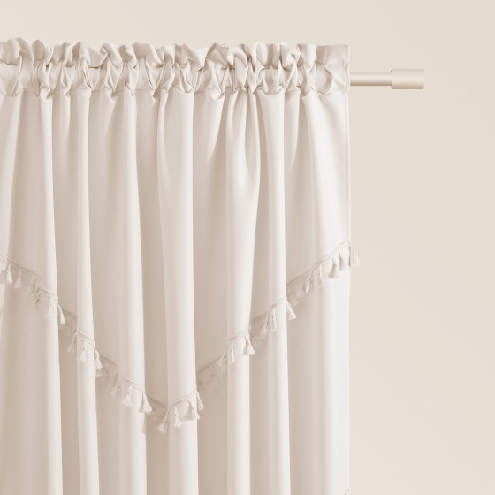 ZASŁONA CHLOE - KREMOWA JASNA 140x260 Taśma 