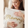 PODUSZKA ŚWIĄTECZNA MERRY - ZŁAMANA BIEL 45x45