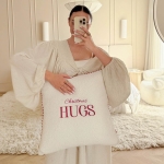 poszewka-na-poduszkę-Hugs-boucle-45x45.jpg