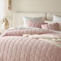  Pikowana narzuta na łóżko 220x240 do sypialni w kolorze pudrowego różu 