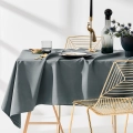 OBRUS PLAMOODPORNY AURA - SZARY CIEMNY 130x180