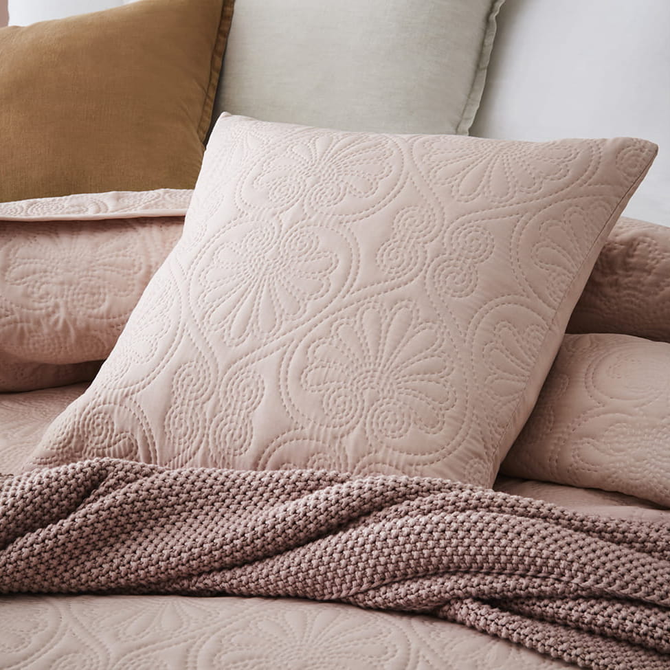 NARZUTA NA ŁÓŻKO LEILA - Pudrowy Róż 200x220