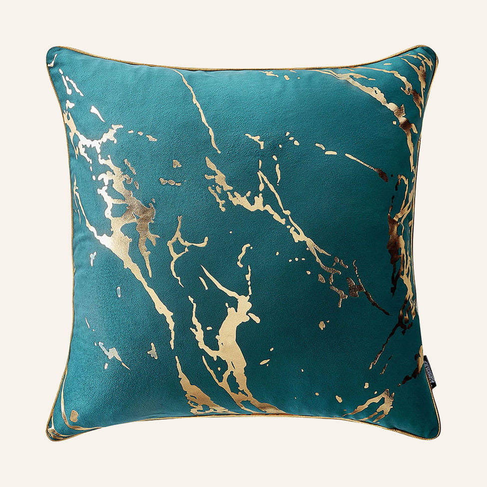  Turkusowa poszewka ozdobna na poduszkę ze złotym wzorem 