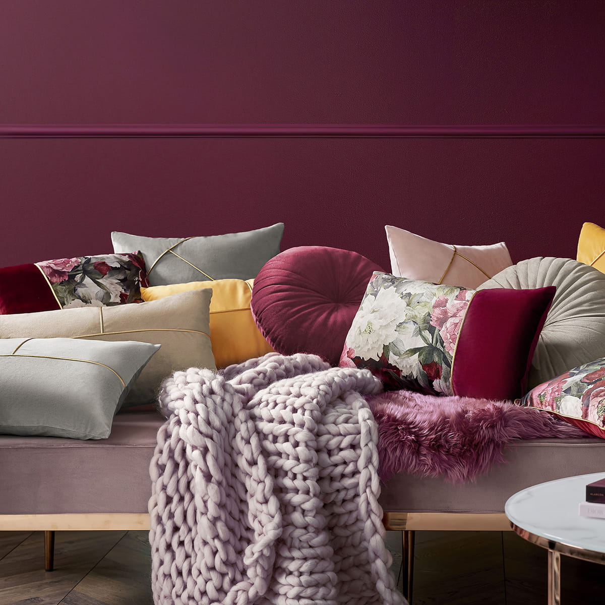 POSZEWKA DEKORACYJNA BE GLAM SIMPLE - BUTELKOWA ZIELEŃ 30x50