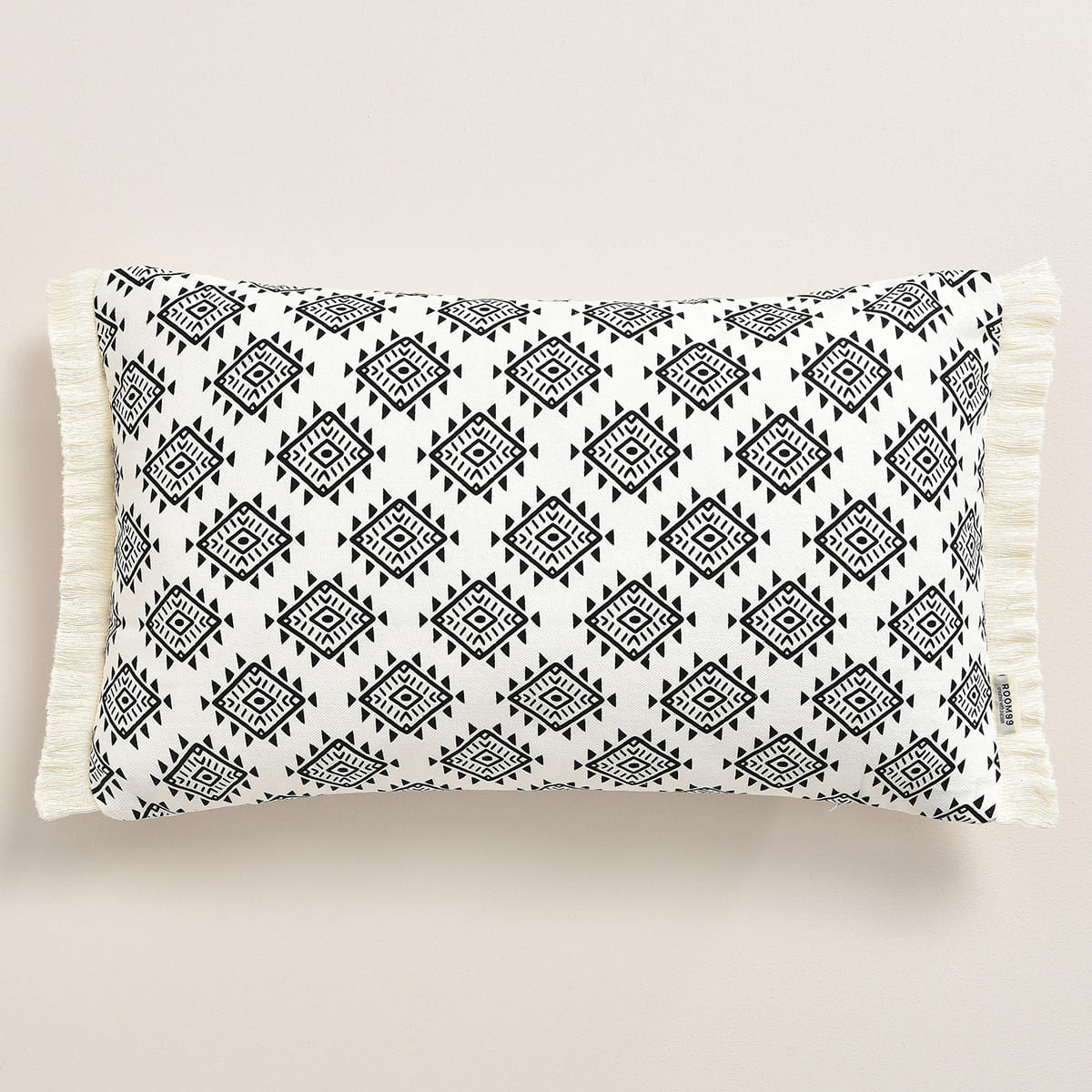  Poduszki dekoracyjne w stylu boho 30x50 z frędzlami 