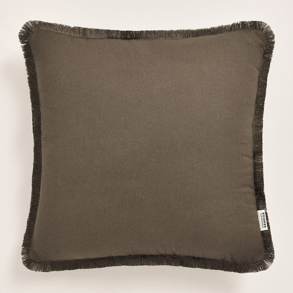  Brązowa poduszka dekoracyjna w stylu boho 40x40 z frędzlami 