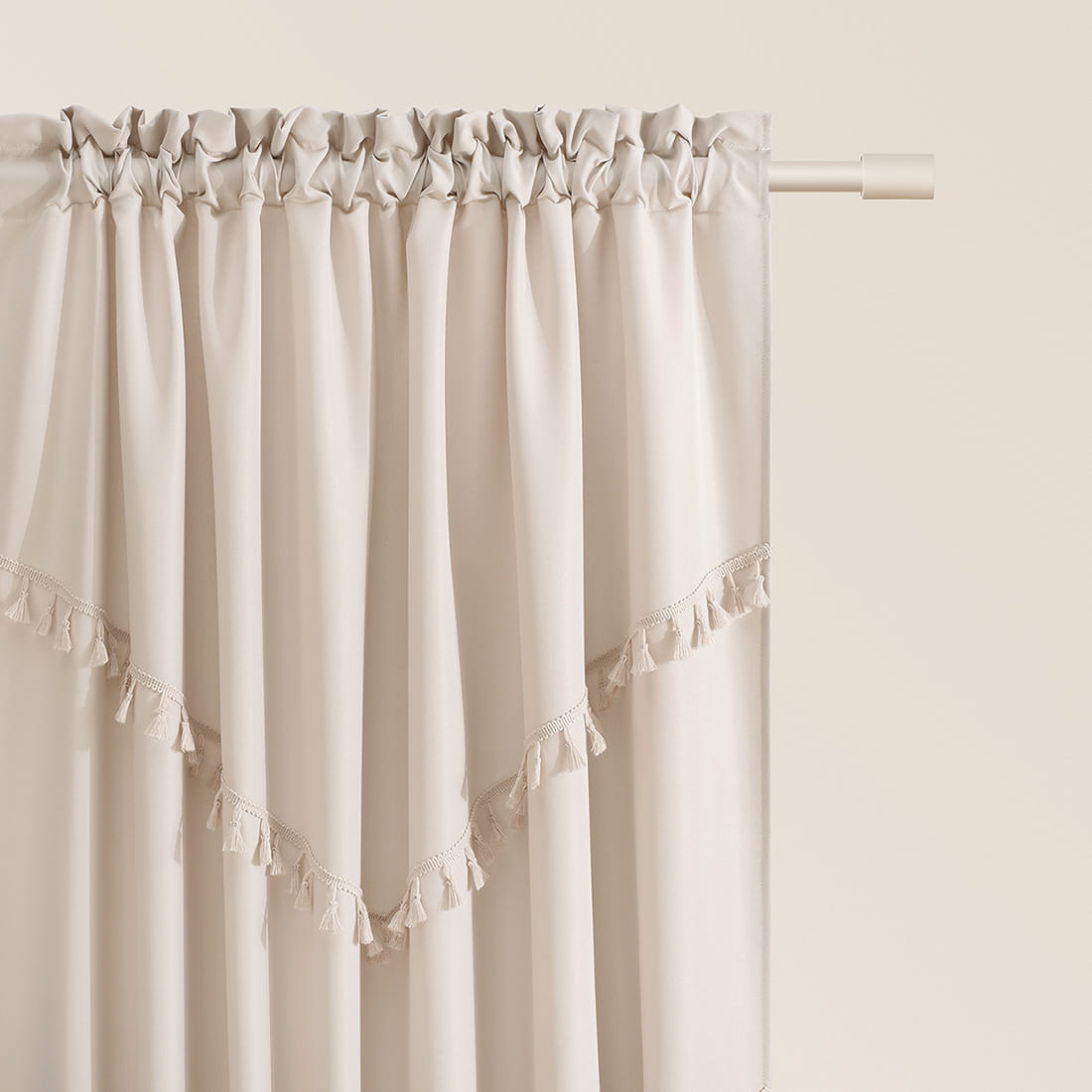   System wave zasłony  jasne, beżowe z frędzlami Chloe 140x280 na taśmie 