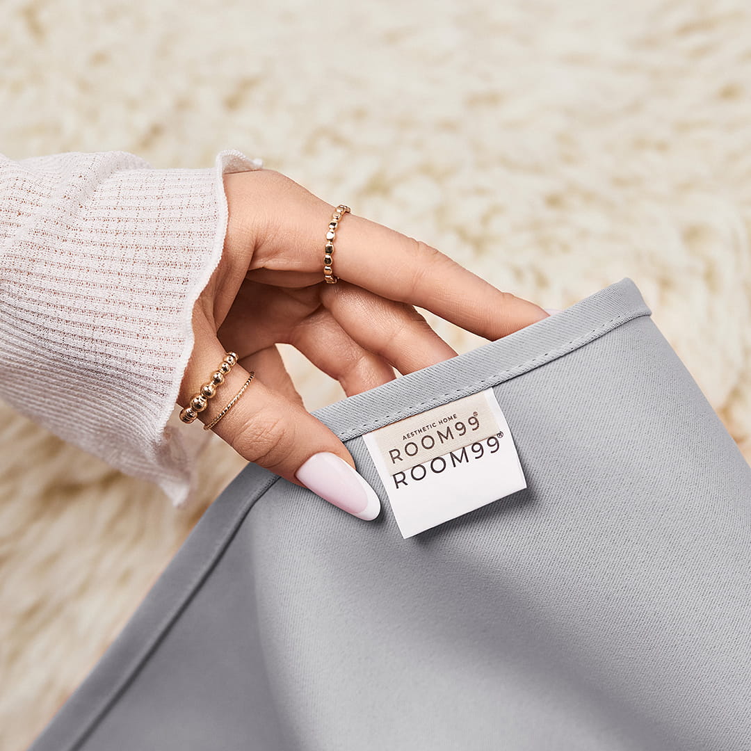 ZASŁONA ZACIEMNIAJĄCA LAUREL - SZARA JASNA 140x280 TAŚMA