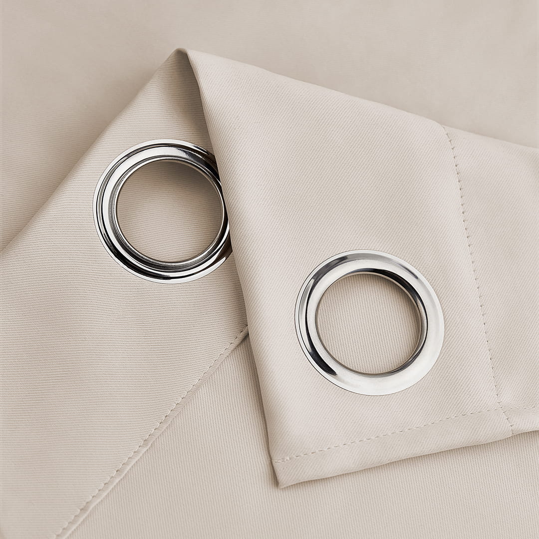 ZASŁONA ZACIEMNIAJĄCA LAUREL - KREMOWA 140x260 PRZELOTKA