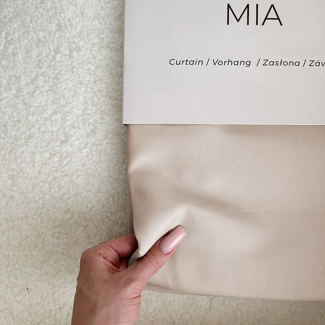ZASŁONA MIA - BEŻOWA JASNA 140x280 PRZELOTKA