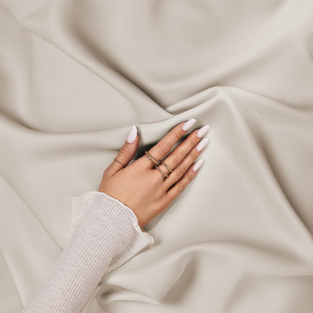 ZASŁONA ZACIEMNIAJĄCA LAUREL - BEŻOWA JASNA 180x260 TAŚMA