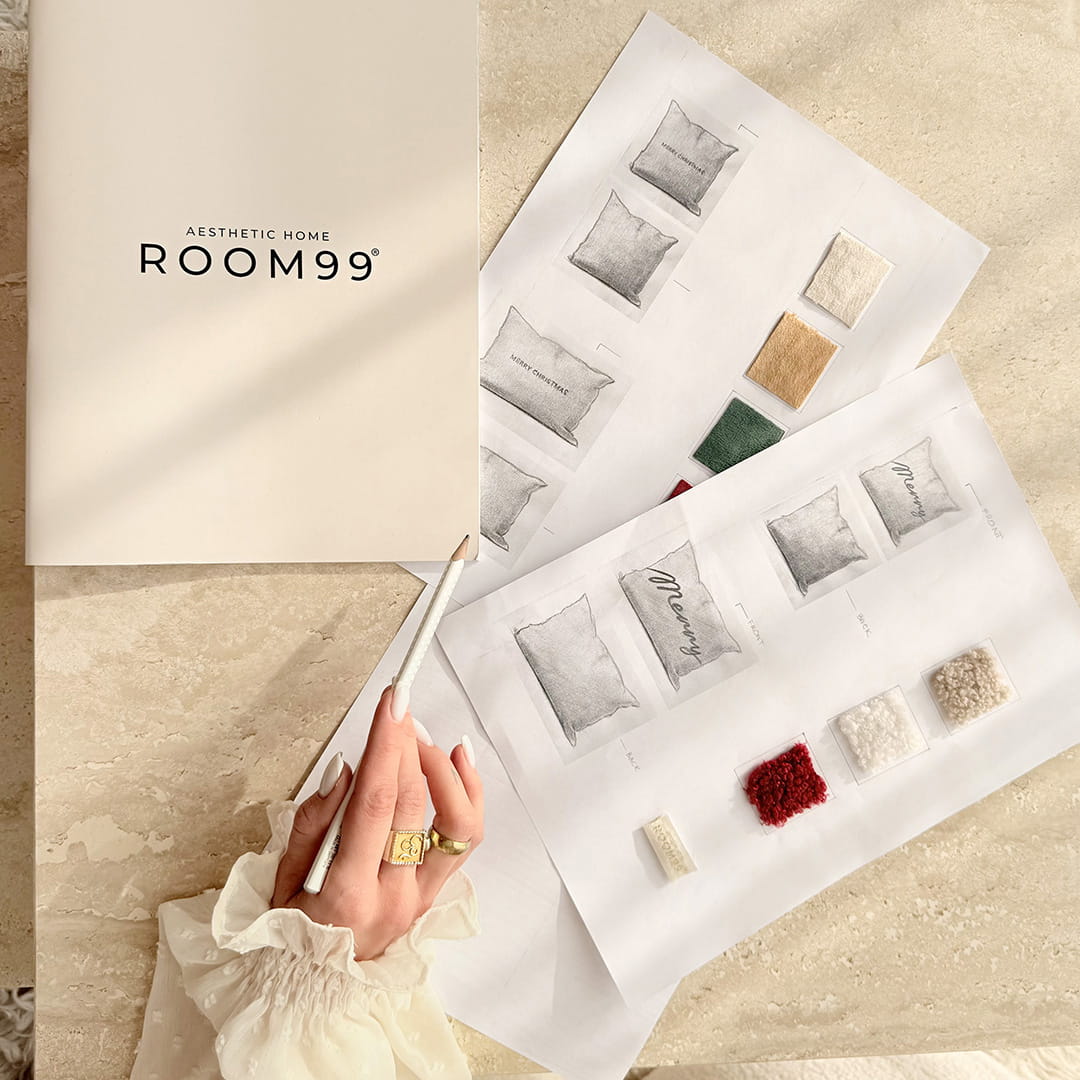 PODUSZKA ŚWIĄTECZNA MERRY - ZŁAMANA BIEL 30x50