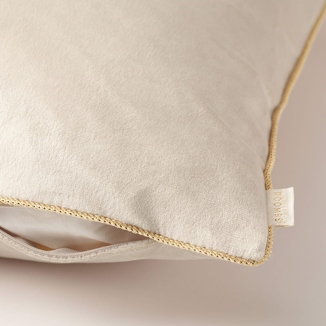 POSZEWKA ŚWIĄTECZNA NOEL - BEŻOWA JASNA 45x45 