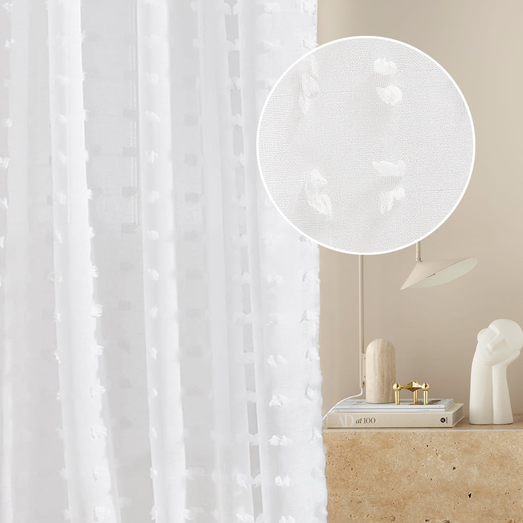  Biała ozdobna firana Casablanca 300x260 cm na przelotkach do salonu 