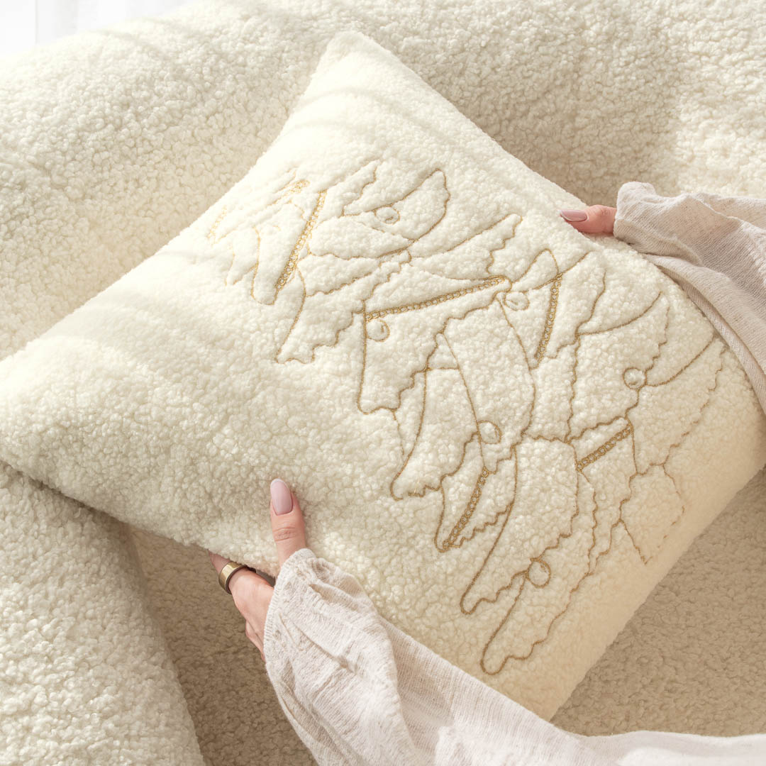 PODUSZKA ŚWIĄTECZNA MAGICAL - 45x45