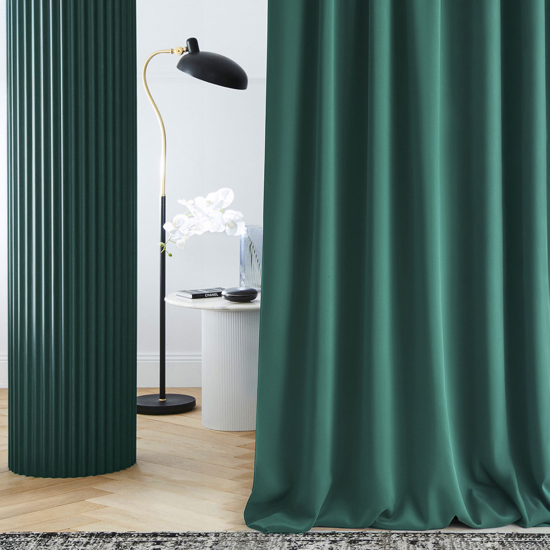  Zielona zasłona zaciemniająca do salonu 140x250 