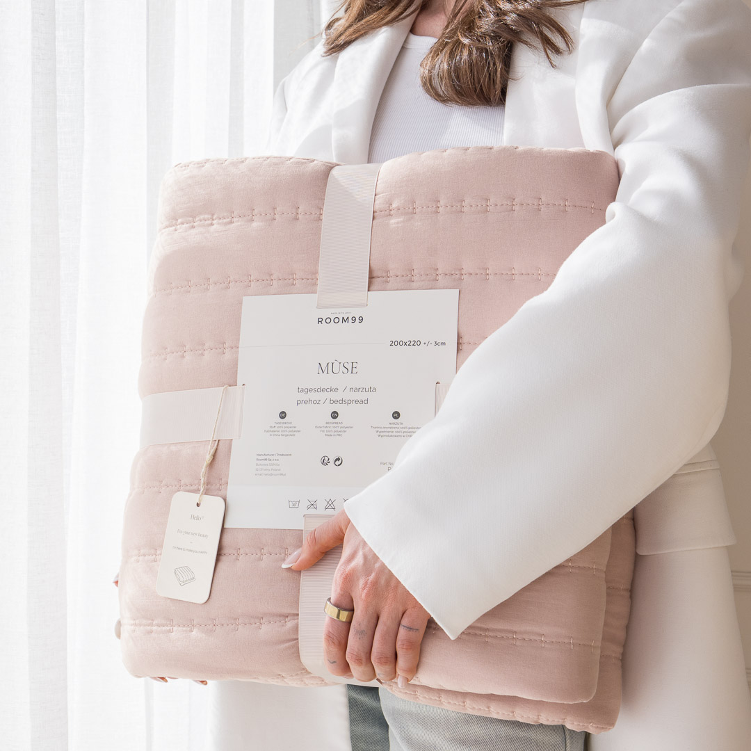 NARZUTA NA ŁÓŻKO MÙSE - PUDROWY RÓŻ 220x240