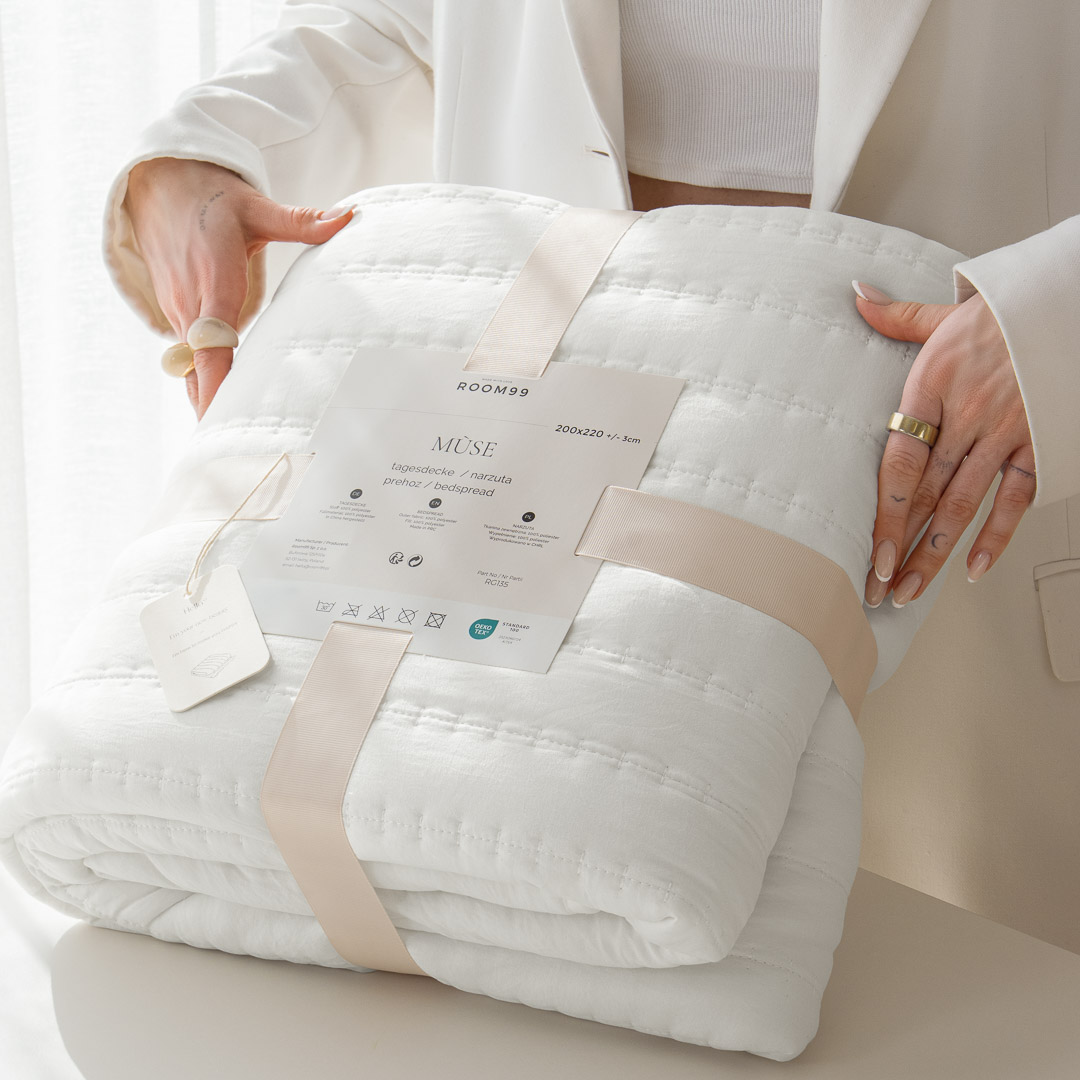NARZUTA NA ŁÓŻKO MÙSE - ZŁAMANA BIEL 220x240