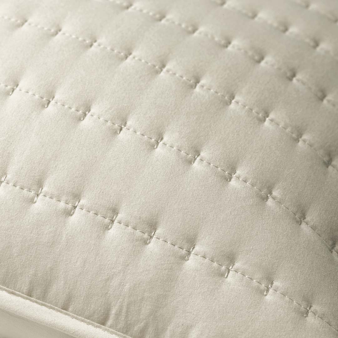 POSZEWKA DEKORACYJNA MÙSE - BEŻOWA 30x50